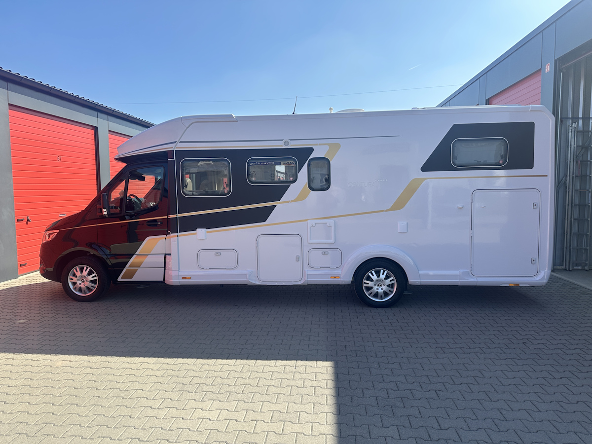 Wohnmobil mit frischer Keramikbeschichtung bei HCC Hey's Car Care